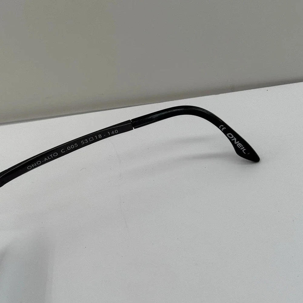 O'Neill Ono Alto C005 53-18-140 Black Rectangular‎ Sunglasses UV